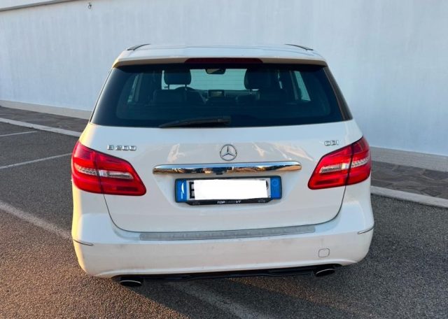 MERCEDES-BENZ B 200 usata, con Airbag