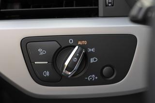 AUDI A4 usata, con Volante in pelle