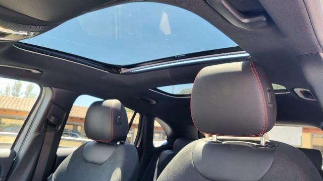 MERCEDES-BENZ GLA 200 usata, con Cerchi in lega