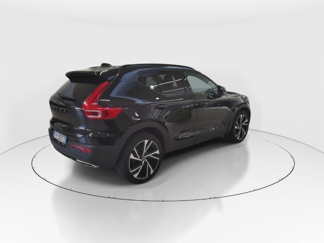 VOLVO XC40 usata, con Airbag