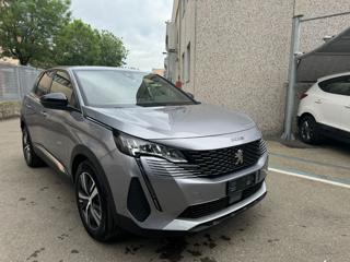 PEUGEOT 3008 usata, con Airbag