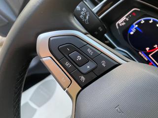 VOLKSWAGEN Taigo usata, con Controllo elettronico della corsia