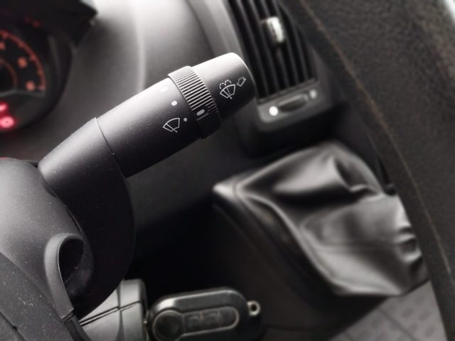 PEUGEOT Boxer usata, con Bluetooth