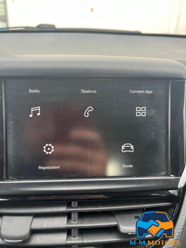 PEUGEOT 2008 usata, con Servosterzo
