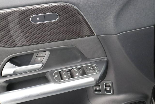 MERCEDES-BENZ GLA 250 usata, con Boardcomputer