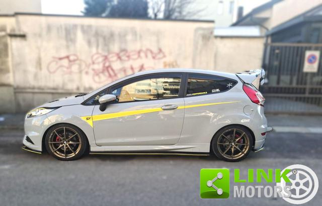 FORD Fiesta usata, con Interni in pelle