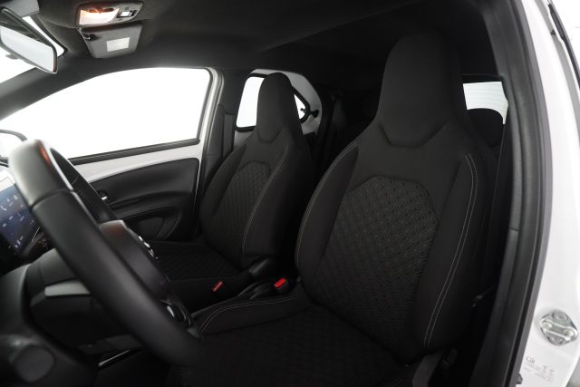 TOYOTA Aygo X usata 1