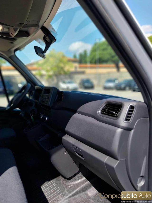 RENAULT Master usata 11