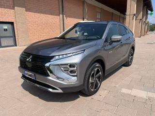 MITSUBISHI Eclipse Cross 2.4 MIVEC 4WD PHEV Instyle SDA Pack 0