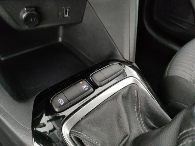 OPEL Corsa usata, con ESP