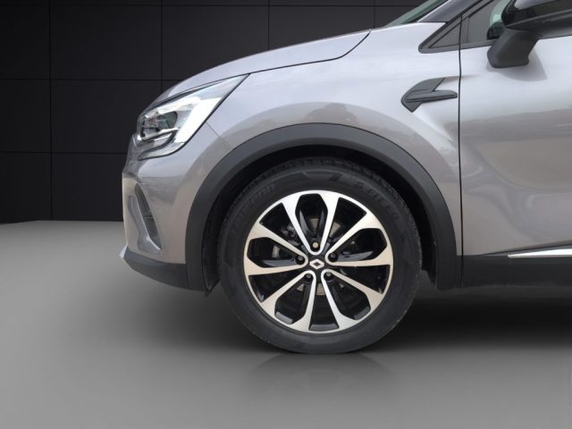 RENAULT Captur usata, con Specchietti laterali elettrici