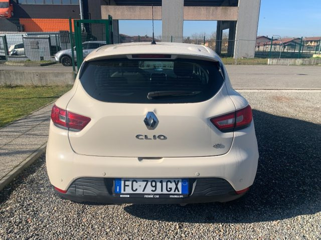 RENAULT Clio usata, con Autoradio