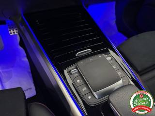 MERCEDES-BENZ GLB 180 usata, con Park Distance Control