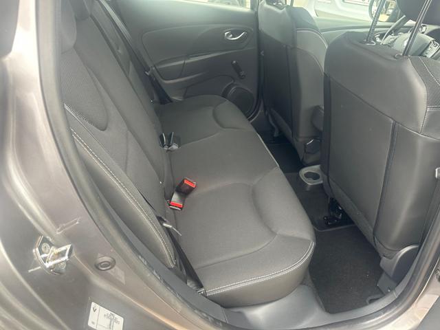 RENAULT Clio usata, con Park Distance Control