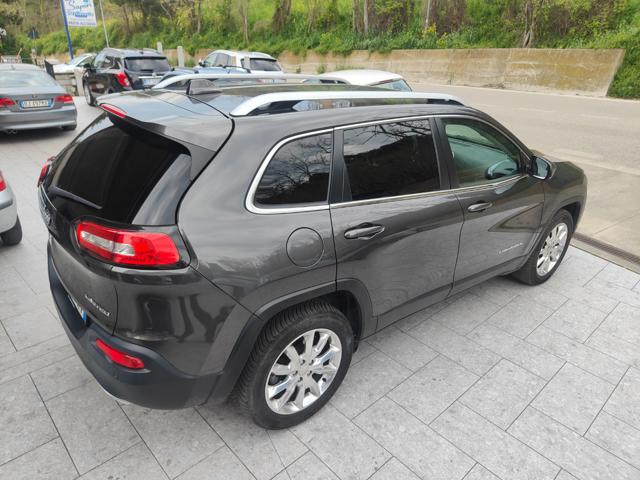 JEEP Cherokee usata, con Boardcomputer