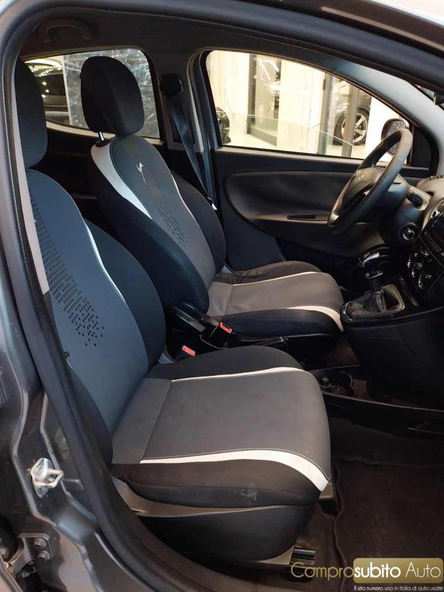 LANCIA Ypsilon usata, con Interni in pelle