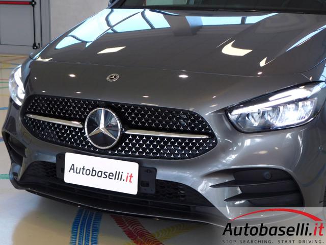 MERCEDES-BENZ B 180 usata, con Autoradio digitale