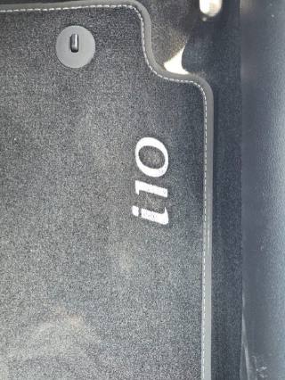 HYUNDAI i10 usata, con Sensori di parcheggio posteriori