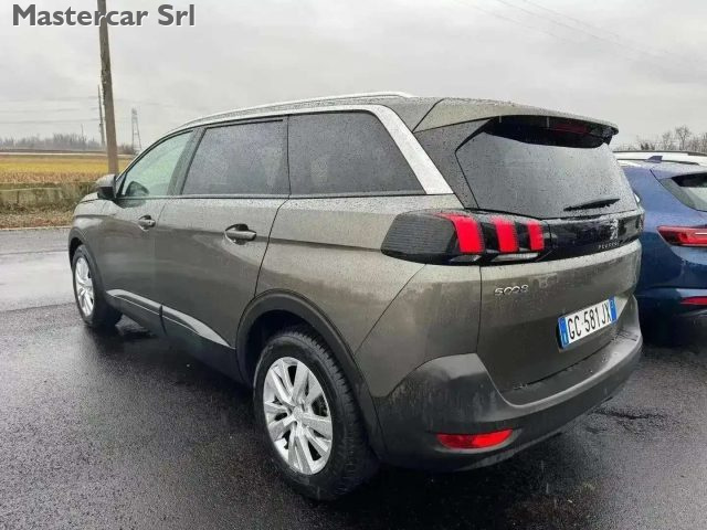 PEUGEOT 5008 usata, con Alzacristalli elettrici