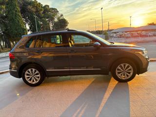 VOLKSWAGEN Tiguan usata, con Airbag Passeggero
