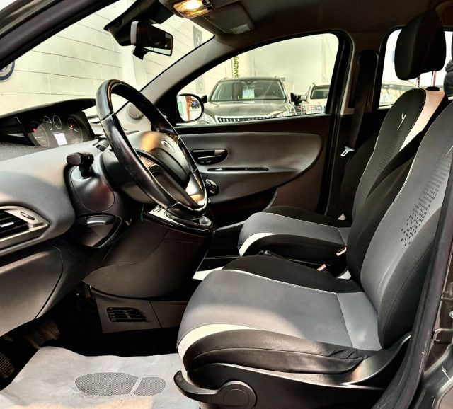 LANCIA Ypsilon usata, con Servosterzo