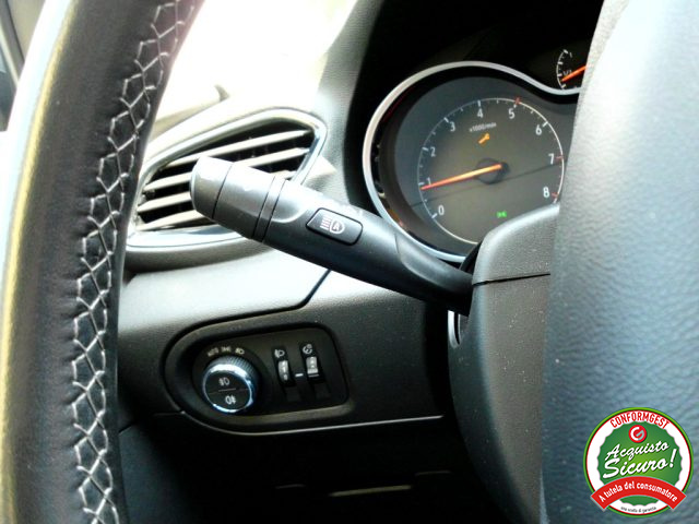 OPEL Grandland X usata, con Fari LED