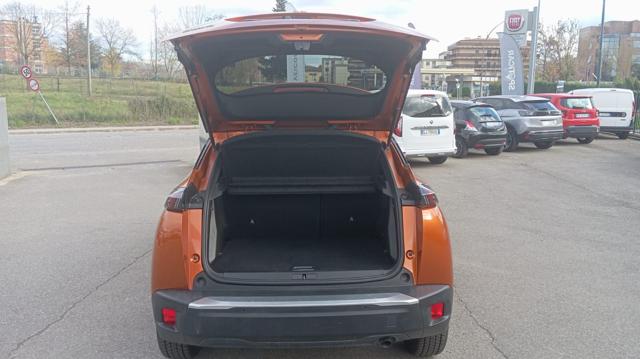 PEUGEOT 2008 usata, con Autoradio