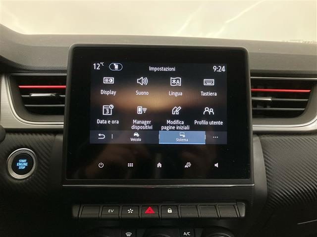 RENAULT Captur usata, con Volante in pelle