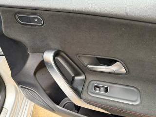 MERCEDES-BENZ A 180 usata 25