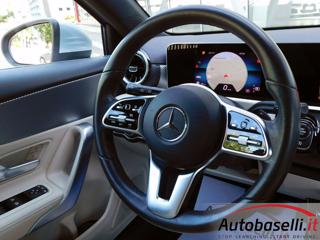 MERCEDES-BENZ A 180 usata, con Frenata d