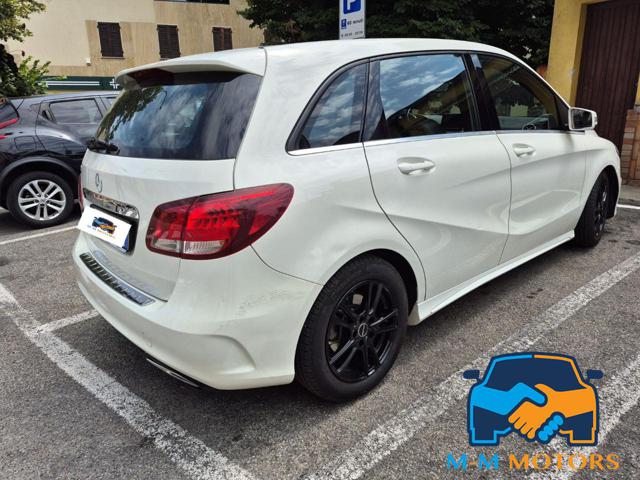 MERCEDES-BENZ B 200 usata, con Alzacristalli elettrici