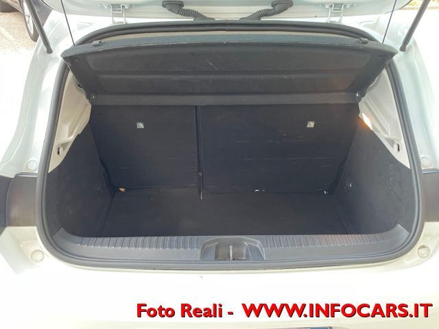 RENAULT Clio usata, con Volante multifunzione
