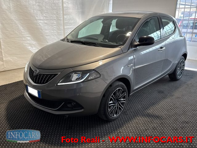 LANCIA Ypsilon usata, con Airbag Passeggero