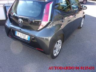 TOYOTA Aygo usata 21