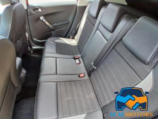 PEUGEOT 2008 usata, con Park Distance Control