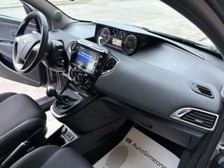 LANCIA Ypsilon usata, con Servosterzo