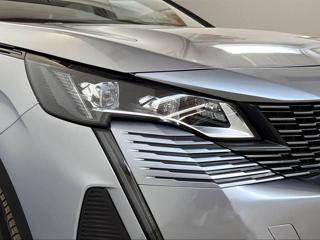 PEUGEOT 3008 usata, con Volante multifunzione