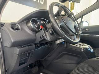 PEUGEOT 5008 usata 23