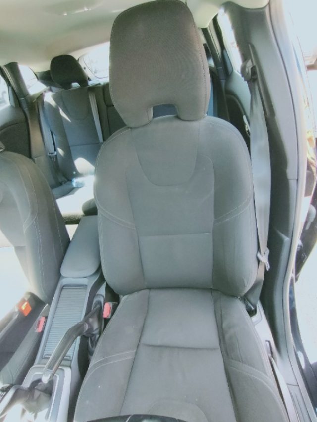VOLVO V40 usata, con Bracciolo