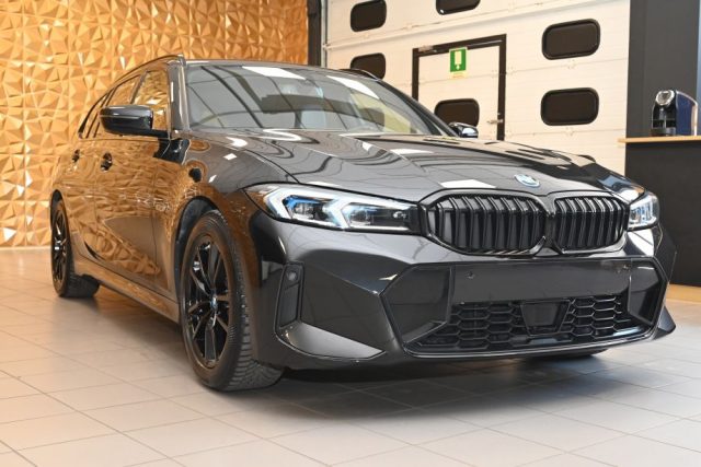 BMW 330 usata 66