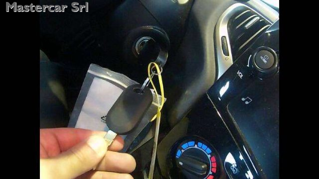 LANCIA Ypsilon usata, con Autoradio