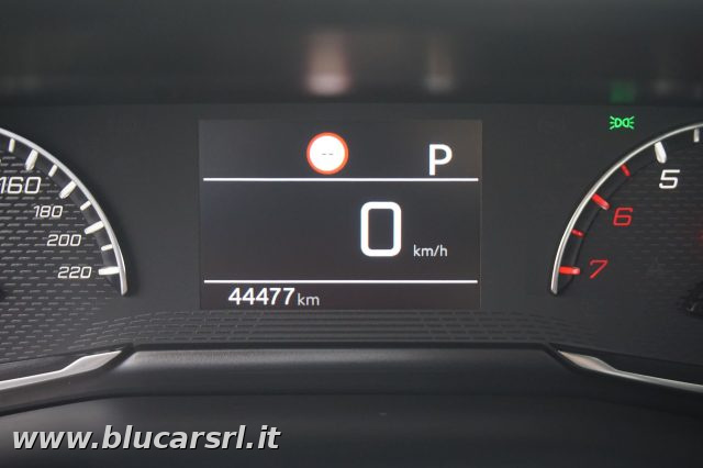PEUGEOT 2008 usata, con Fari LED