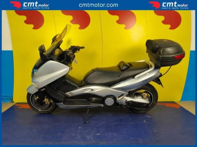 YAMAHA T-Max 500 usata 2