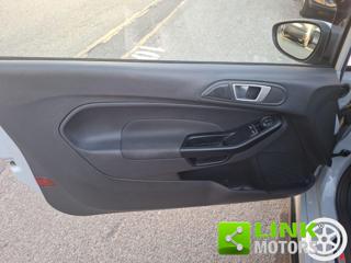 FORD Fiesta usata, con Servosterzo