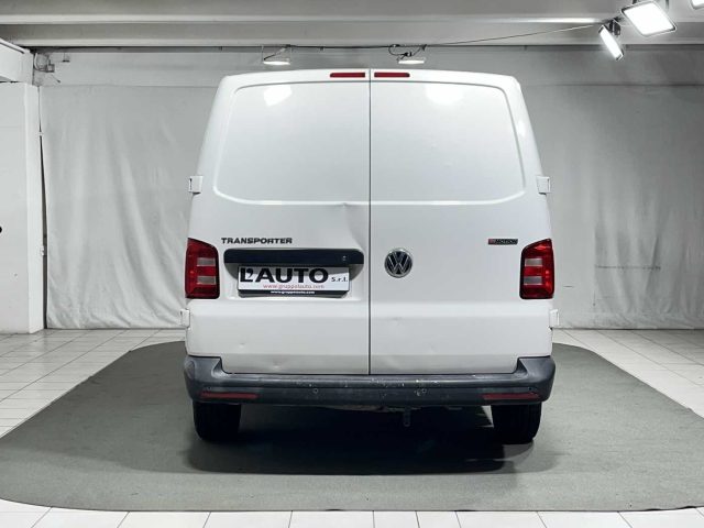 VOLKSWAGEN Transporter usata, con Autoradio