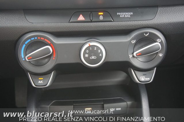 KIA Stonic usata 16