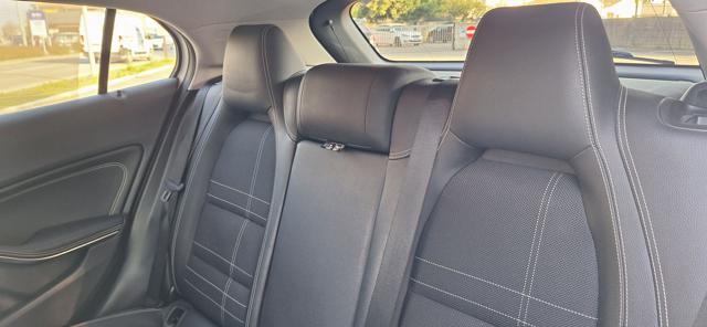 MERCEDES-BENZ GLA 200 usata, con Airbag Passeggero