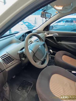 LANCIA Ypsilon usata 15