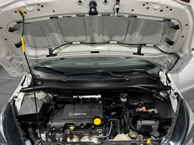 OPEL Corsa usata, con Cruise Control