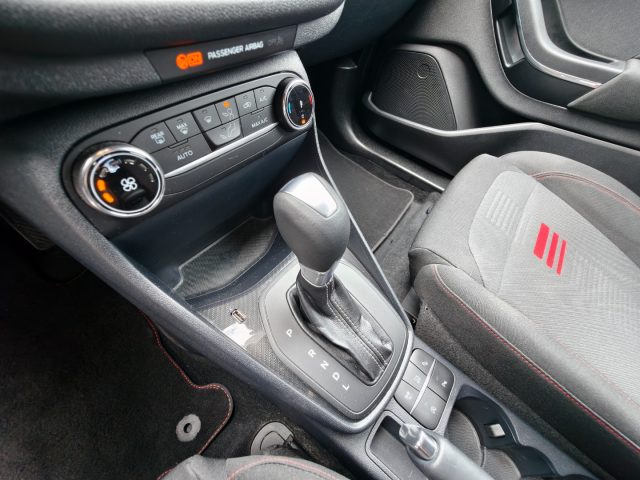 FORD Fiesta usata, con Chiusura centralizzata